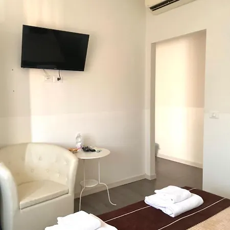 Confortini Sunday Guest house Verona